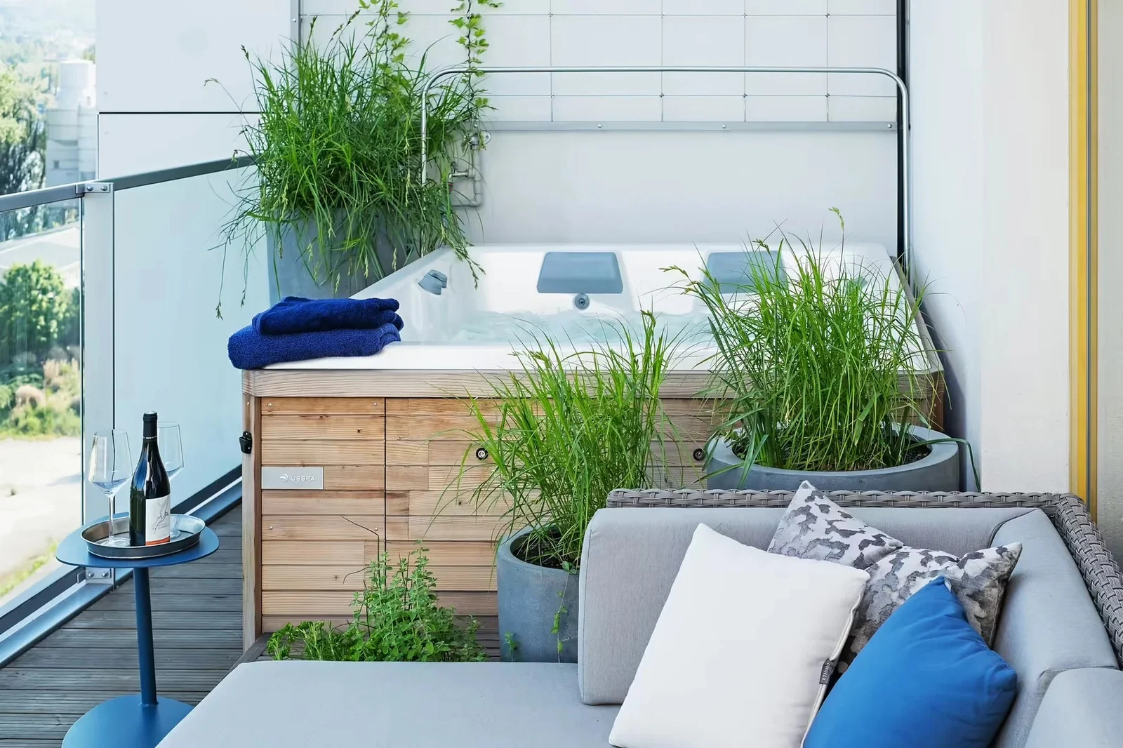 Kompakter USSPA Whirlpool für zwei Personen
